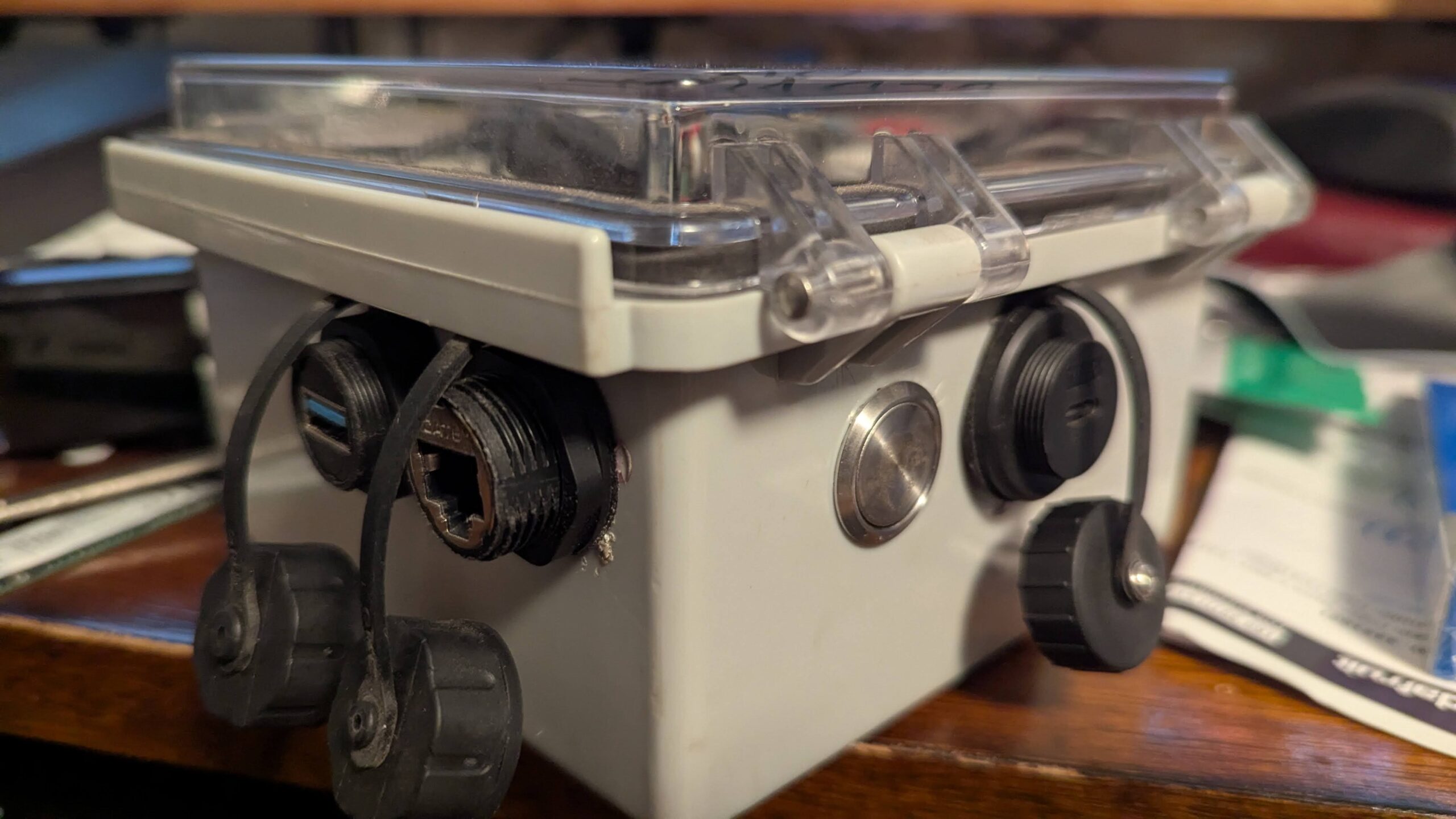 Casing-power-button-and ports-for-the-portable- shake-min